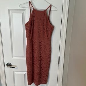 Rose pink lace bodycon midi dress from Lulu’s. Size medium.
